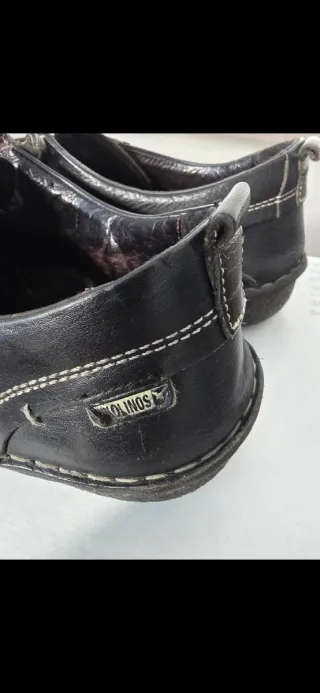 Zapatos chico Pikolinos negros