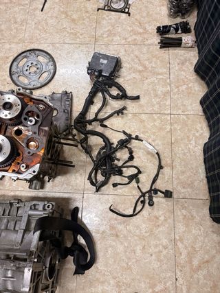 Despiece Motor Mitsubishi Lancer 4B10