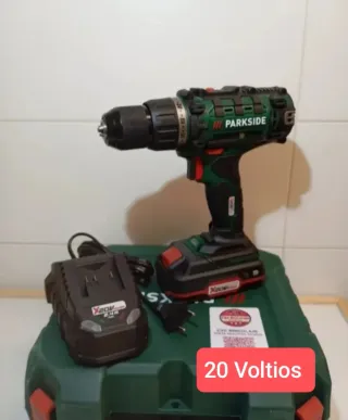 Taladro atornillador Parkside 20V completo