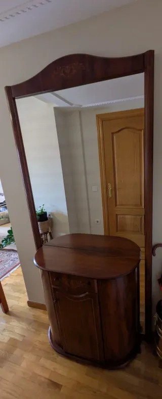 Mueble recibidor de madera