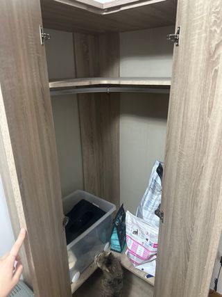 Armario esquinero madera