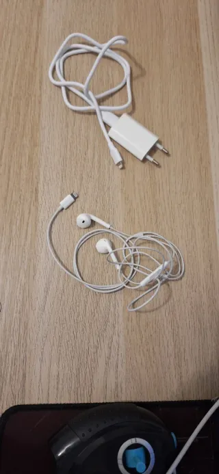 iPhone 13 128GB - Pantalla Impecable