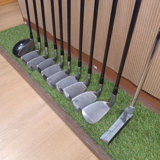 Palos de golf + Bolsa + Carro /  Boomerang