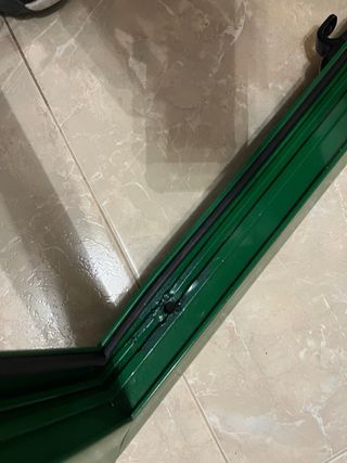 Ventana mallorquina verde