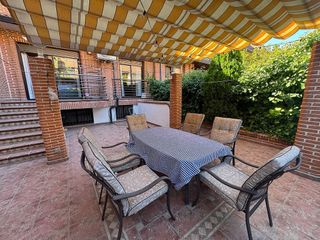 Casa adosada en venta en El Pilar - Bripac en Alcalá de Henares