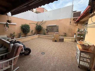 Casa adosada en venta en San Gabriel en Alicante
