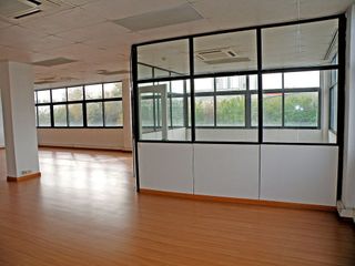 Oficina en alquiler en El Barral Ferial en Coslada