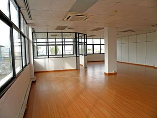 Oficina en alquiler en El Barral Ferial en Coslada