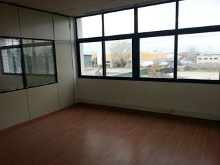 Oficina en alquiler en El Barral Ferial en Coslada