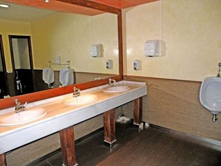 Oficina en alquiler en El Barral Ferial en Coslada