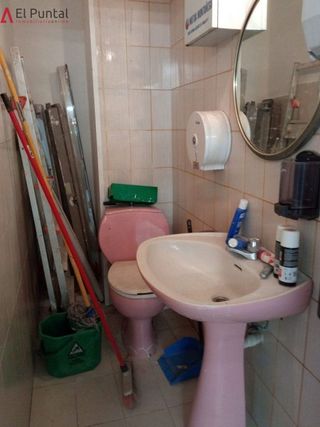 Local comercial en alquiler en Cuatro Caminos en Santander