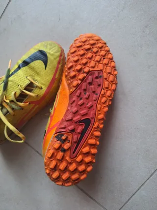 Scarpe da calcetto Nike Phantom nr.35, comodissime