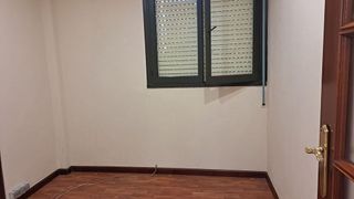 Local comercial en venta en El Coto en Gijón