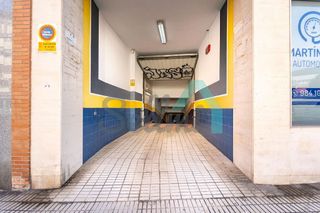 Garaje en venta en Vallobín - La Florida en Oviedo