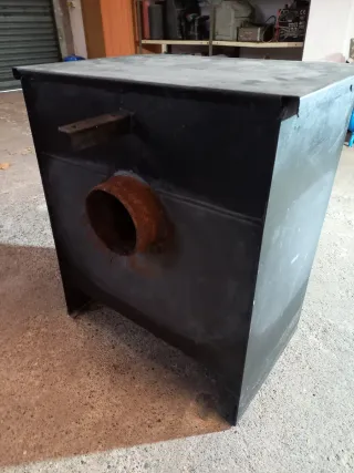 Estufa de leña de metal