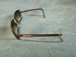 Gafas de sol Gucci marrones y doradas