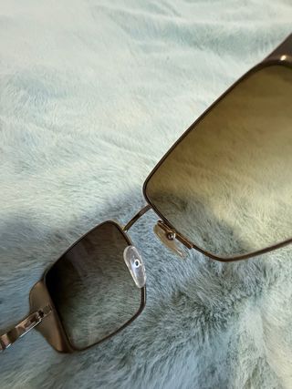 Gafas de sol Gucci marrones y doradas