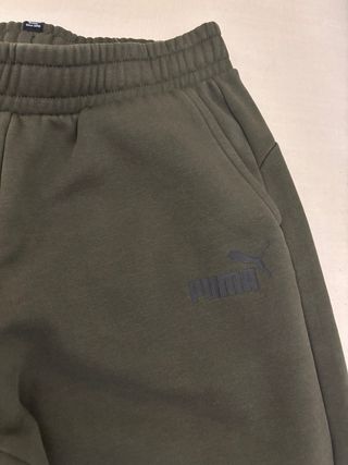 Pantalón chándal Puma verde