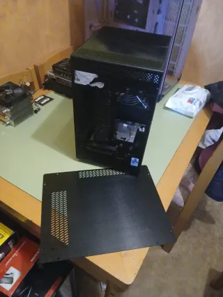 Caja PC lianli q10