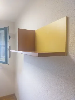 Estantería de pared madera