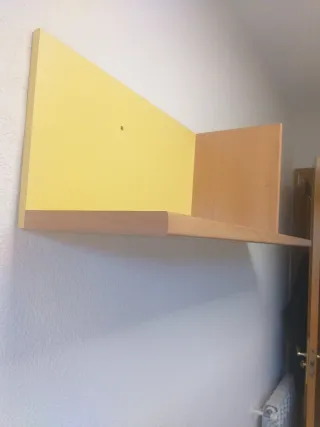 Estantería de pared madera