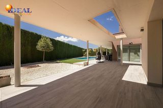 Chalet en venta en Otura