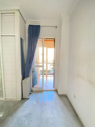 Piso en venta en Colores - Entreparques en Sevilla