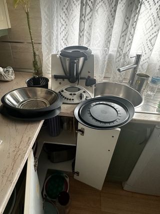 Thermomix Vorwer con tod todos los accesorios