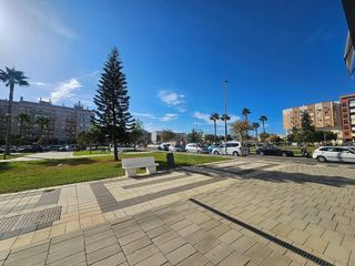 Garaje en venta en Teatinos en Málaga