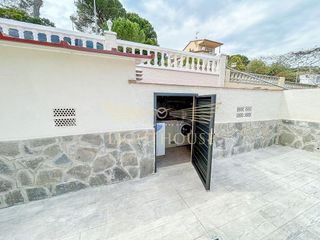 Chalet en venta en Urbanitzacions en Lloret de Mar