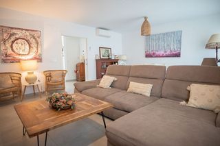 Casa adosada en venta en Montequinto en Dos Hermanas