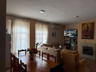 Casa en venta en Almensilla