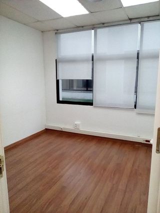 Oficina en alquiler en El Barral Ferial en Coslada