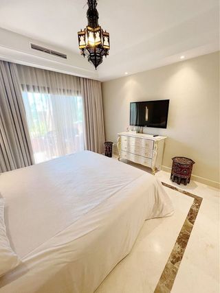 Piso en alquiler en Nueva Andalucía centro en Marbella