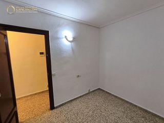 Piso en venta en Carolinas Altas en Alicante