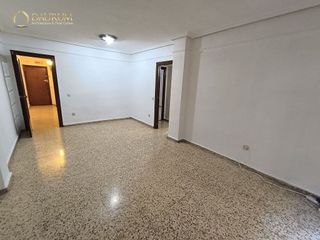 Piso en venta en Carolinas Altas en Alicante