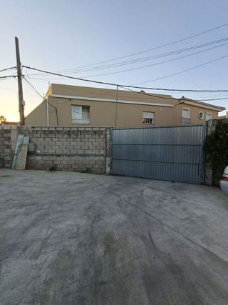 Nave industrial en venta en El Rinconcillo en Algeciras