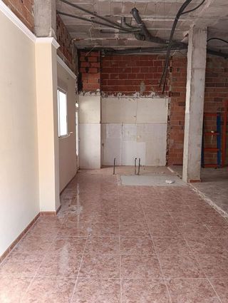 Local comercial en venta en Padre Jaime - Los Cabos en Sagunto
