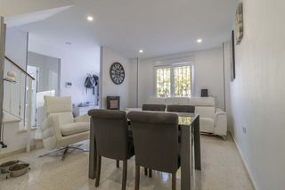 Casa en venta en Montequinto en Dos Hermanas