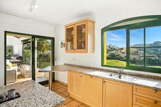 Casa adosada en venta en Calahonda en Mijas