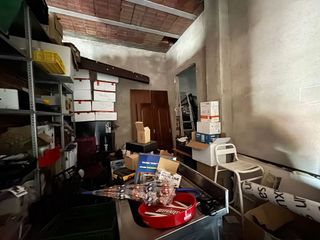 Garaje en venta en Carolina (La)