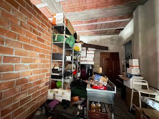Garaje en venta en Carolina (La)