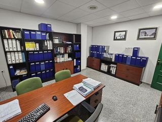 Oficina en venta en Centro en Almería