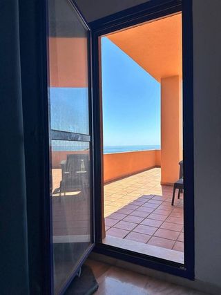 Ático en venta en Puerto de la Duquesa en Manilva