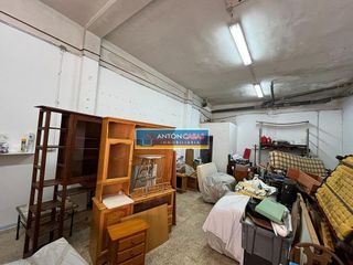 Local comercial en venta en Novelda