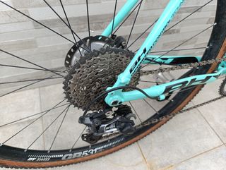 Bicicleta Gravel BH Gravelex Alu 1.0 Talla L. 700c