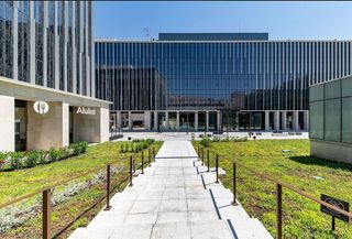 Oficina en alquiler en Simancas en Madrid