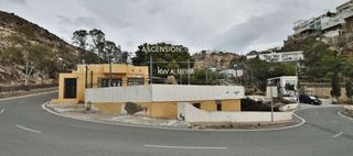 Local comercial en venta en Castell del Rey en Almería