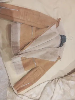 Chaqueta Venca forrada efecto ante