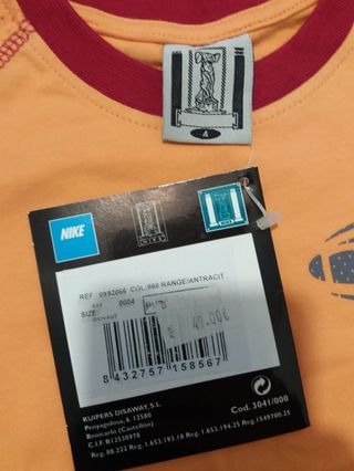 Camiseta niño manga corta marca Nike talla 4 años